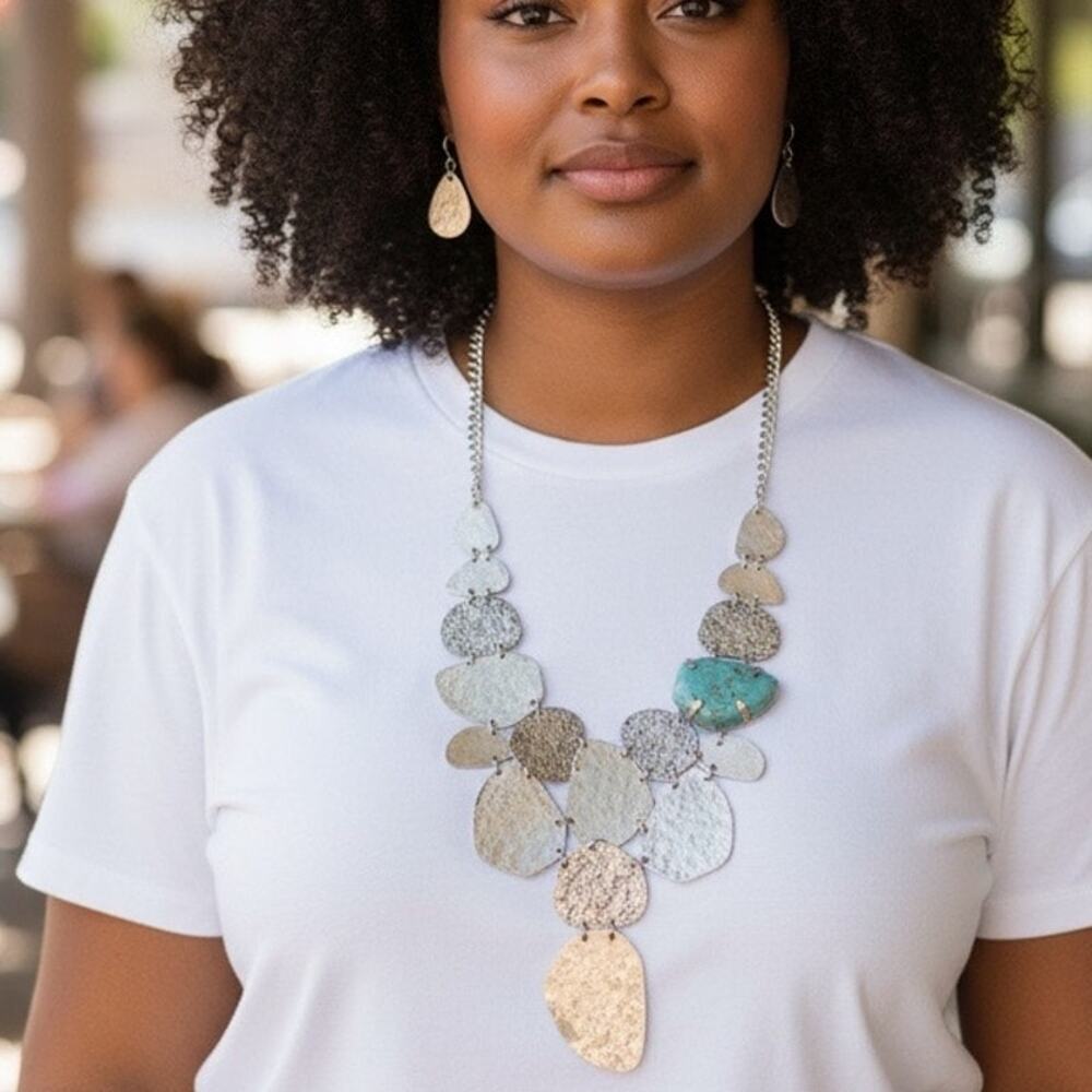Silver Tone Hammered Statement‎ Necklace & Earrings Set w/ Turquoise Accent